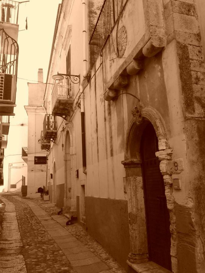 Borgo Antico Peschici Exterior foto
